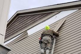 Siding Removal and Disposal in Osseo, MN